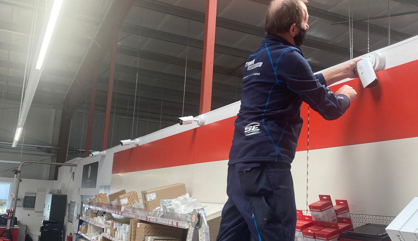 Handelshof Stendal GmbH „Filiale Nowaweser“ – Installation Sicherheitstechnik Videoüberwachungsanlage